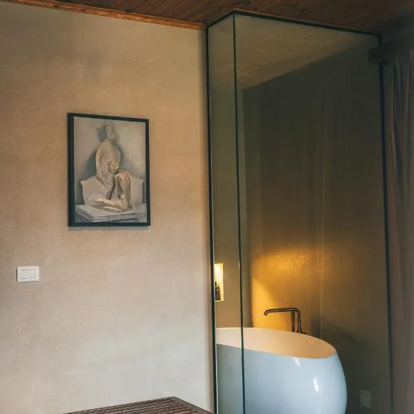 N'SOKAK Boutique Hotel, hotel in Gjirokastër