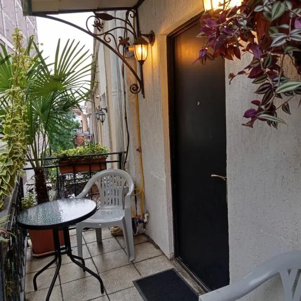 Old Tbilisi Narikala Apartment, hotel en Tiflis