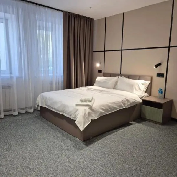 Set Sail Hotel, hotel in Uralsk