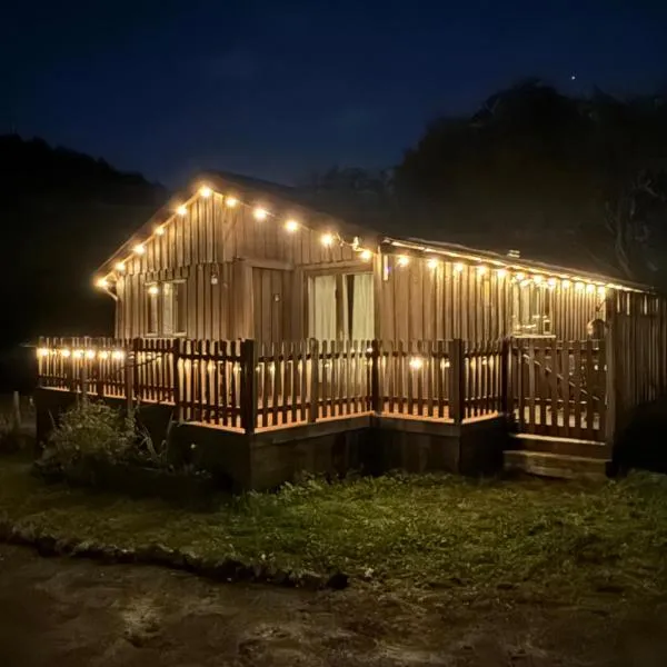 Glamping Life Retreat، فندق في Nantmel
