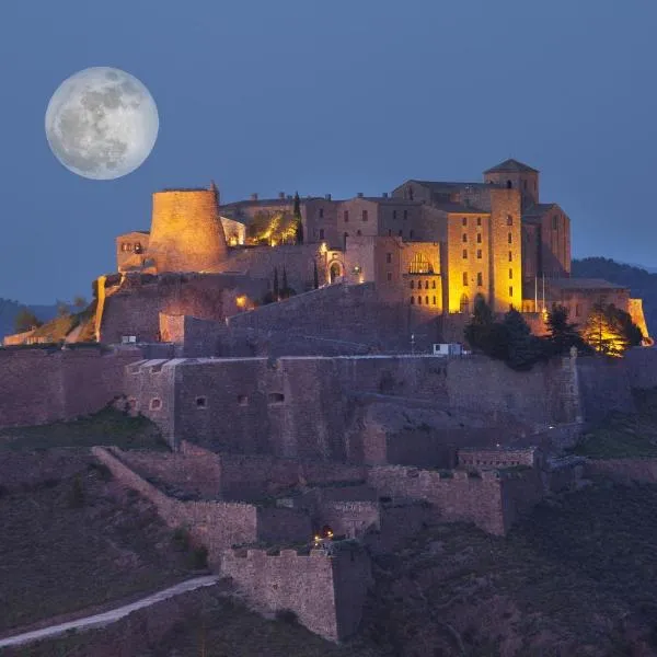 Parador de Cardona, hotel a Cardona