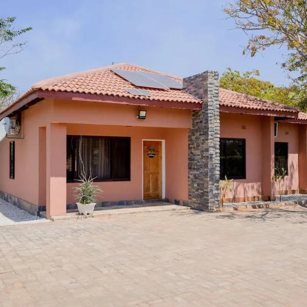 Villa Stone Apartments, hotel in Lusaka