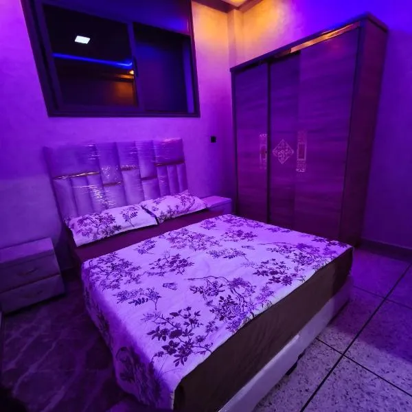 شقة مفروشة للكراء اكادير للعائلات, hotel in Agadir