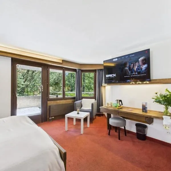 Charming Little Getaway in the Heart of Saas-Fee, hotel in Saas-Fee