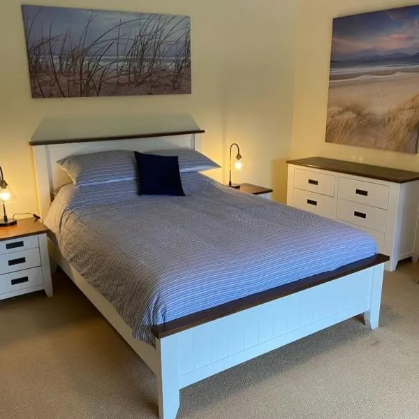 Picture Paradise with sea views, hotel v destinaci Kingscote