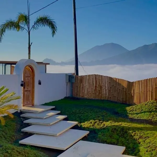 The Dream Hill Bali - Kintamani, hotel in Kubupenlokan