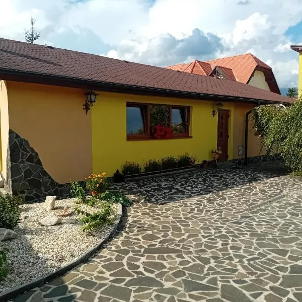 Útulný Domček Privat Bedrich, hôtel à Poprad