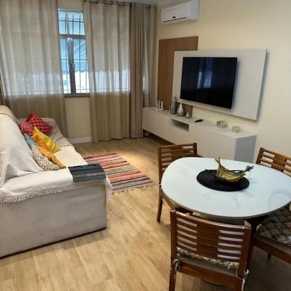 Pé na areia em Icarai! Condomínio Verde Mar, 49, hotel in Niterói