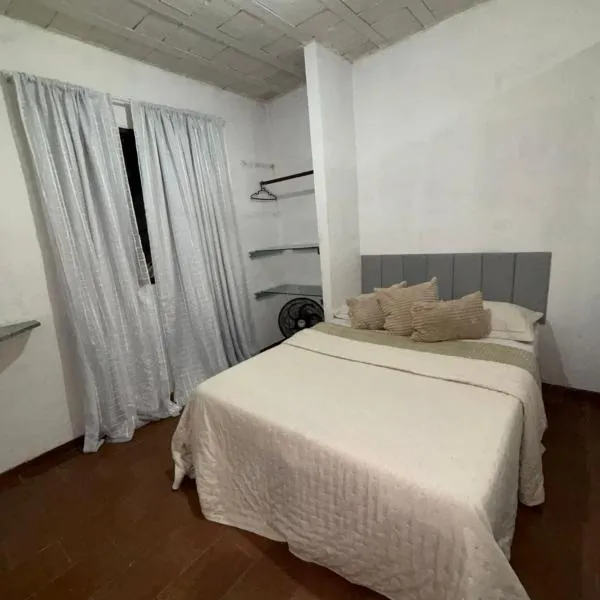 Sobrado Piúma, hotel in Piúma