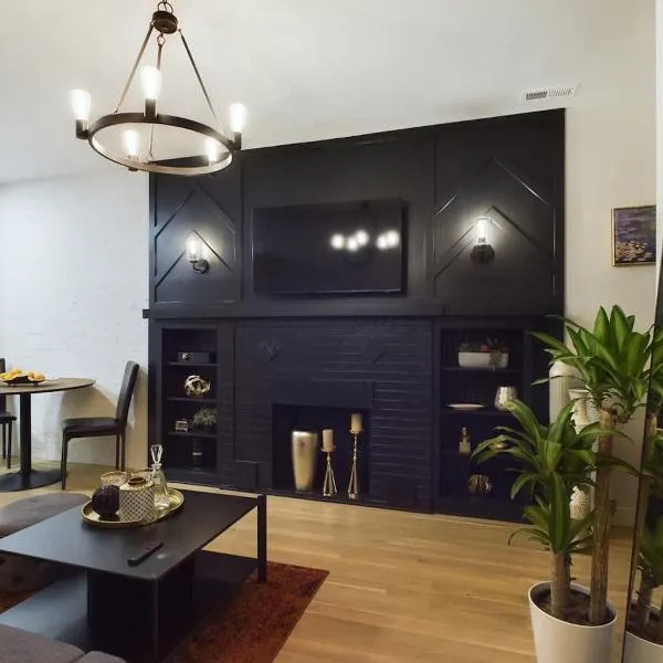 The Velvet Jazz Haus โรงแรมในชิคาโก