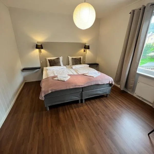 Central Trainstation Apartment with free Parking, khách sạn ở Narvik