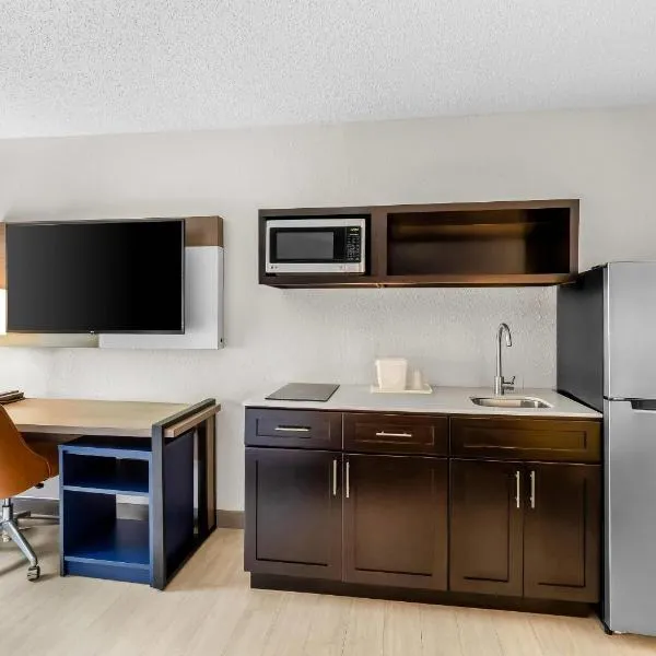 Comfort Inn Mayfield Heights Cleveland East, hôtel à Mayfield