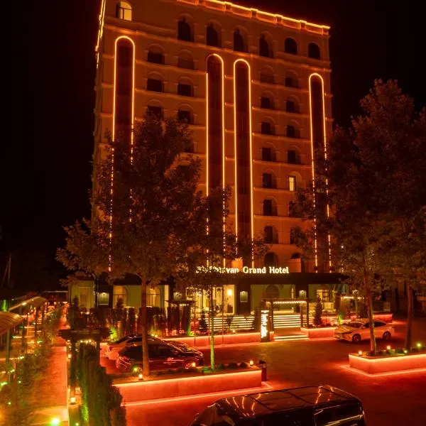 Shirvan Grand Hotel Shamakhi, khách sạn ở Şamaxı
