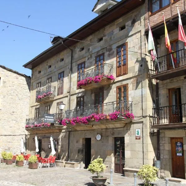 Posada Casa de don Guzman, hotel in Vega de Pas