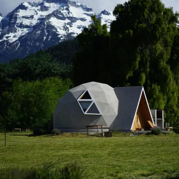 Nomade Patagonia Glamping & Domos, hotel em Trevelin