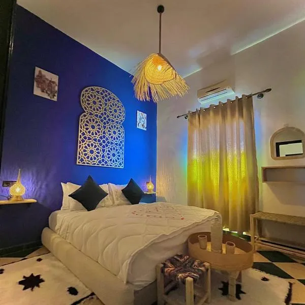 Riad Dar Sahara - Panoramic Rooftop, ξενοδοχείο σε Nkob