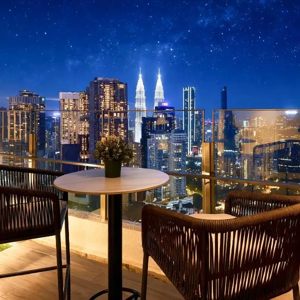 Agile Bukit Bintang by Avery at KLCC#5 mins to Pavilion &TRX#Garden Pool#Free Parking#中英文房东, hotel in Kuala Lumpur