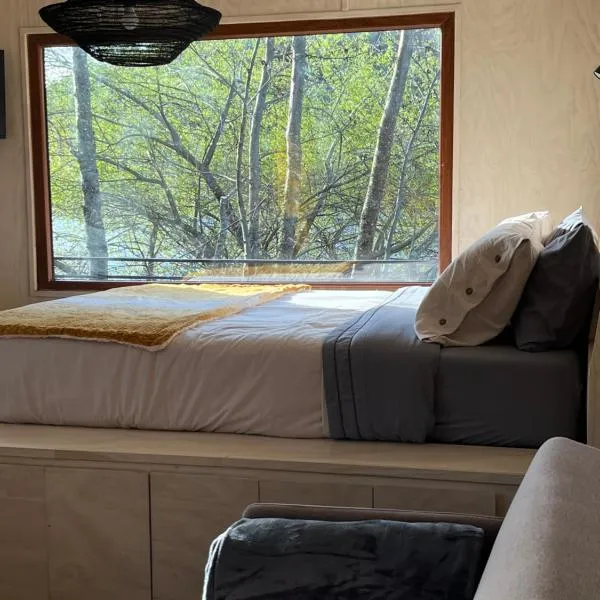 Tiny house río Calle Calle, hotel v destinaci Valdivia