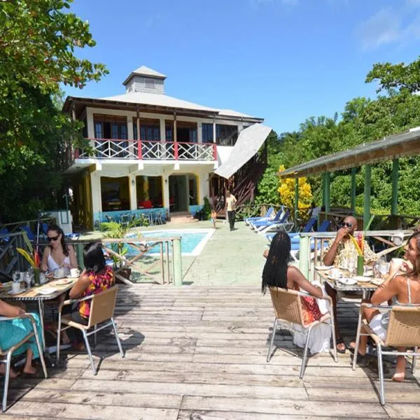 Bay View Eco Resort & Spa, hotel Port Antonióban