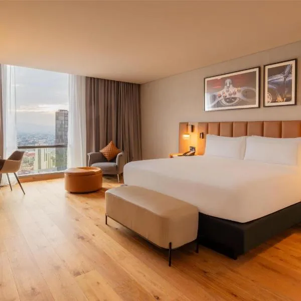 墨西哥城希爾頓改革大道酒店，墨西哥城的飯店