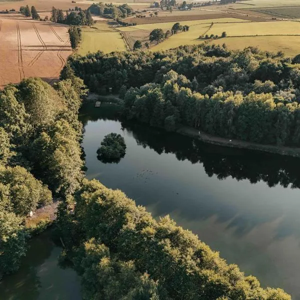 Dôme géodésique exceptionnel en pleine nature, hotel em Flamizoulle