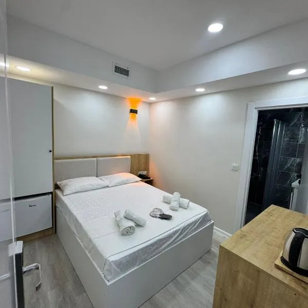 QLİNE HOTEL AİRPORT SaW, khách sạn ở Istanbul