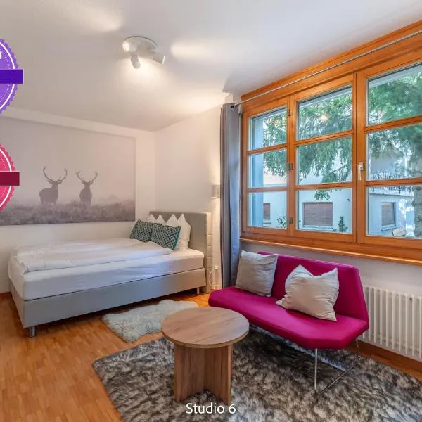 Very Central Lenzerheide Studio with Garage & Smart TV For Relax & Adventure, hotel in Lenzerheide