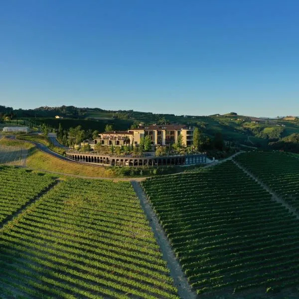 Il Boscareto Resort & Spa, hotel in Serralunga d'Alba