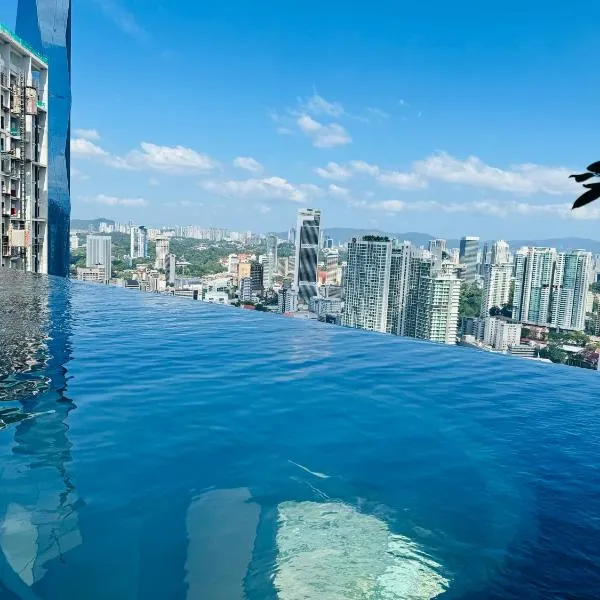Lucentia Residence Infinity swimming pool BY Lalaport, ξενοδοχείο στην Κουάλα Λουμπούρ