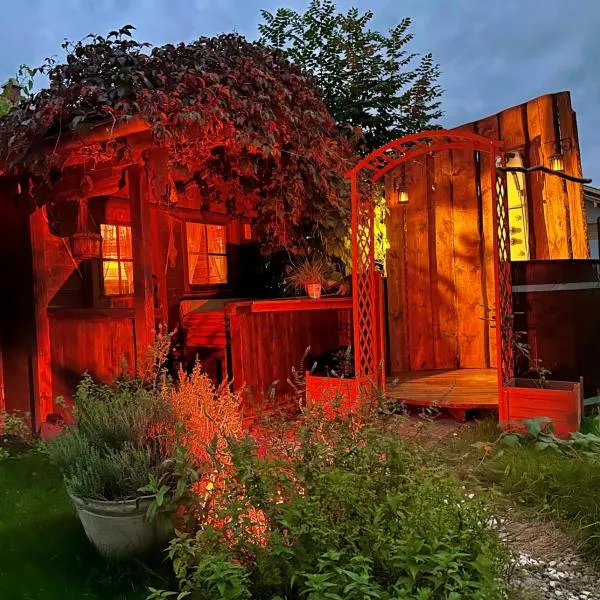 Suite Sinja Erlebnisferienwohnung, hotel u gradu Hausham