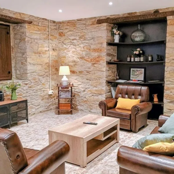 Casa Piñera Cudillero, hotel in Villademar