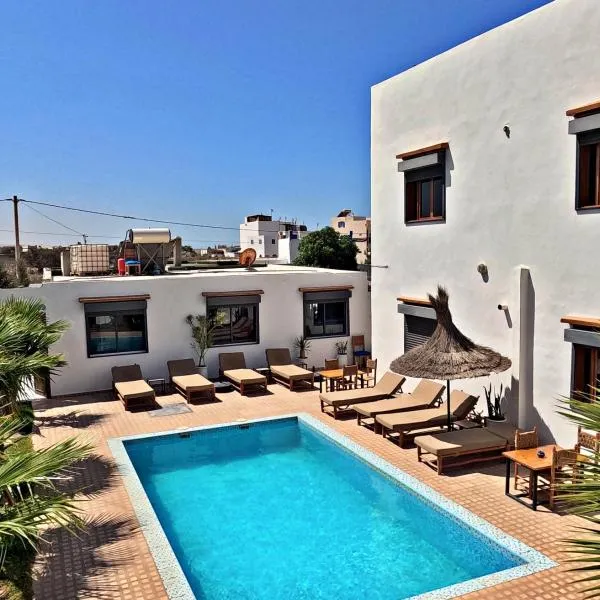 Dar Iziki，位于西迪考乌奇的酒店