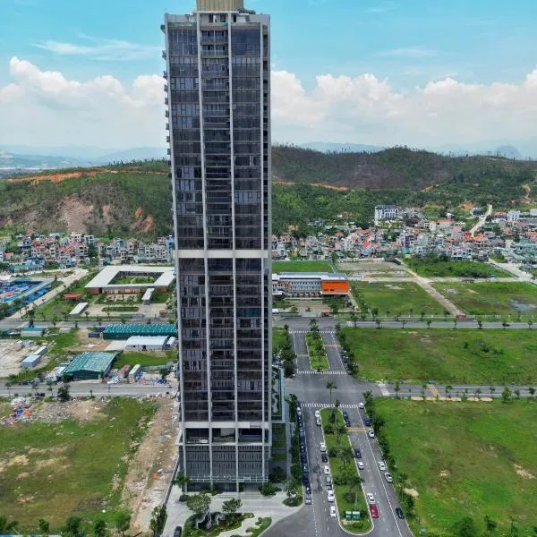 Luxury apartment ICON40 near beach, ξενοδοχείο σε Ha Long
