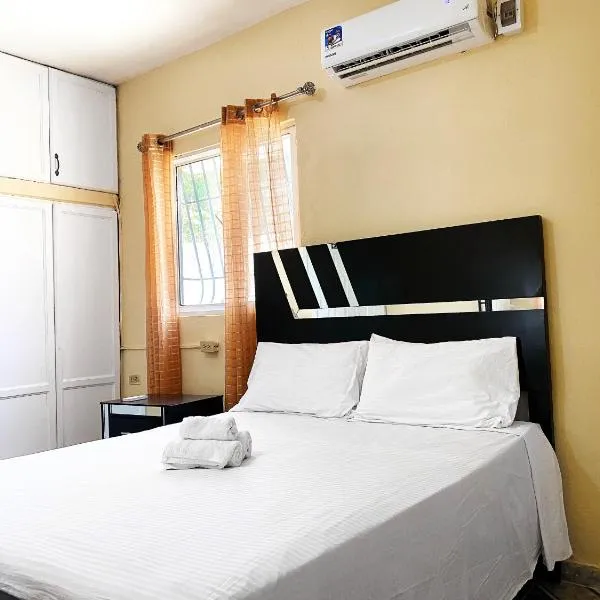 Guest House A&H, ξενοδοχείο σε Boca Chica