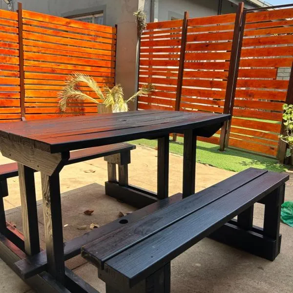 Sherotha Homestay, hotel v destinaci Louis Trichardt