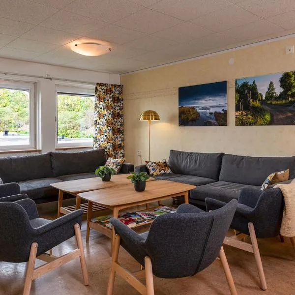 Logi Tuppen, Vandrarhem - Oskarshamns folkhögskola, hotel in Oskarshamn