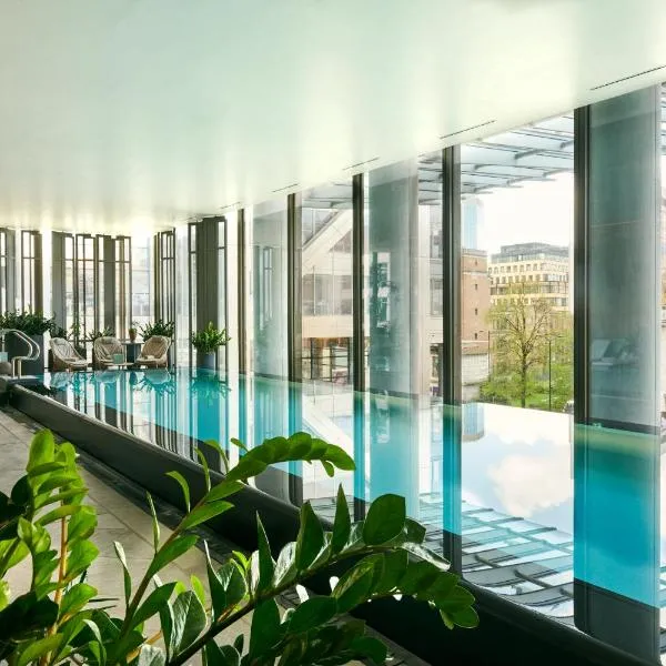 Pan Pacific London – hotel w Londynie