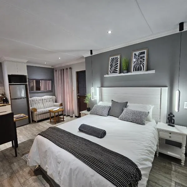 Stylish Cozy Stay at Ferndale House Apartments, hotell sihtkohas Port Alfred