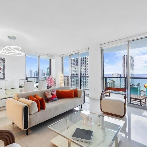 Resort-Style Living with Direct Ocean Views - 3BR Beauty, hotel in Hallandale Beach