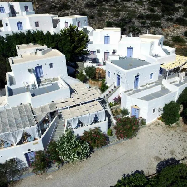 Porto Sikinos Hotel, hotel in Alopronia
