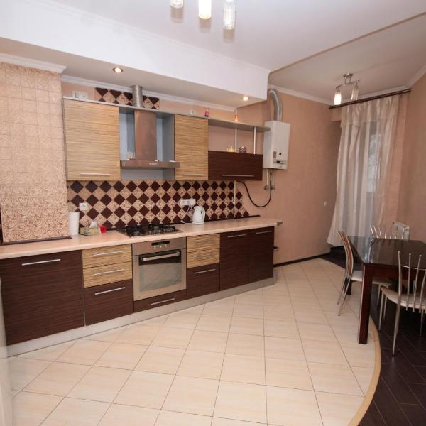 Inn Home Apartments - Pechersk Lavra