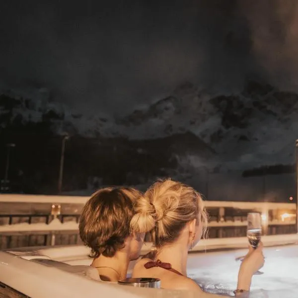 Palace Luxury Wellness Apartment and Boutique Hotel Ski-in-out, hotel in Saas-Fee
