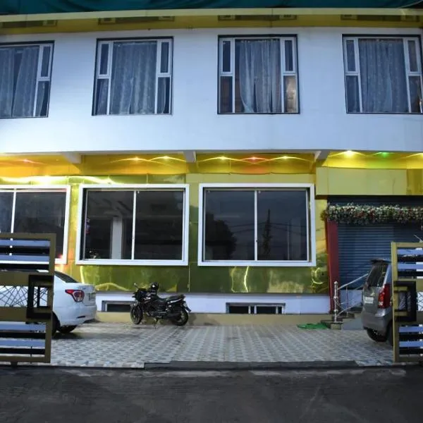 Hotel Golden Continental, hotel v destinaci Deoghar
