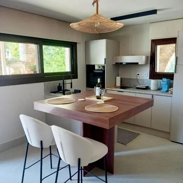 Ianos Living Spaces - 02, hôtel à Corinthe