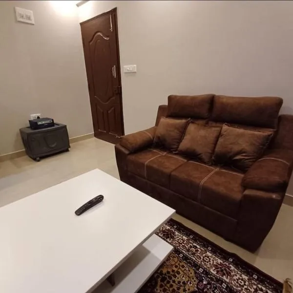 Cozy Downtown Hideaway, hotel a Gulbarga