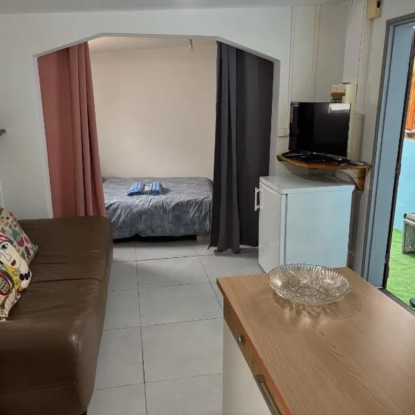 Le petit nid, Hotel in Saint-Louis