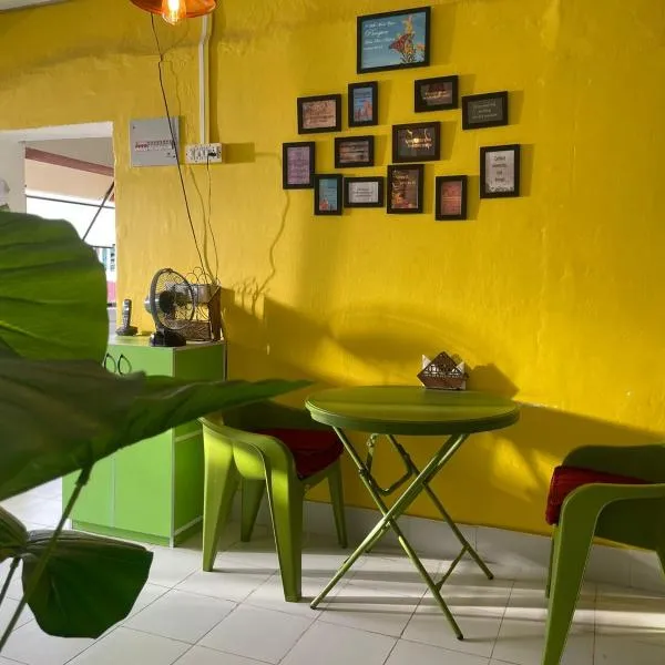 New View Homestay，位于Veer Savarkar International Airport的酒店