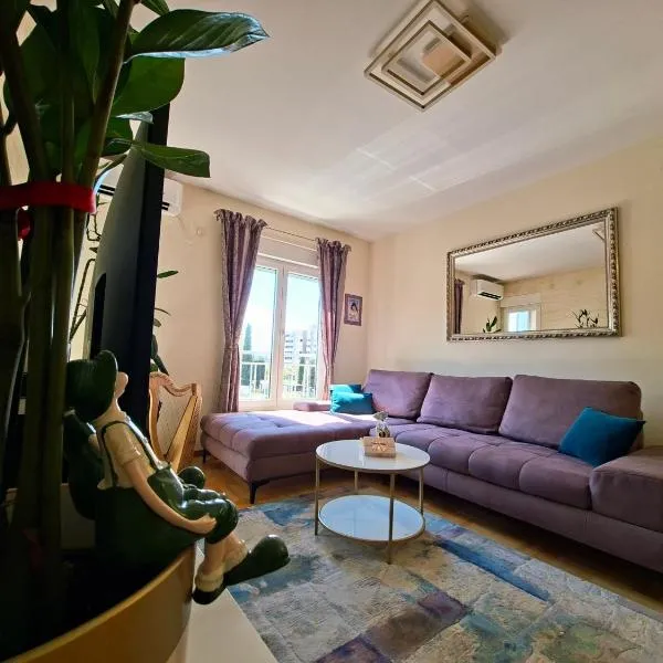 The Lilac Lounge, hotel in Podgorica