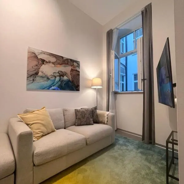 Suite Nr 9 - J26 LUXURY APARTMENT, Jauniela 26 Old Riga - Top Location, hotel in Rīga