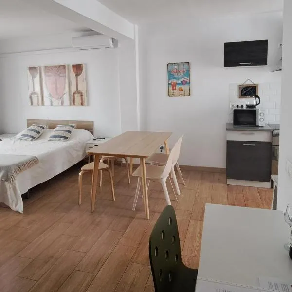 Cervantes Playa, hotel in Fuengirola